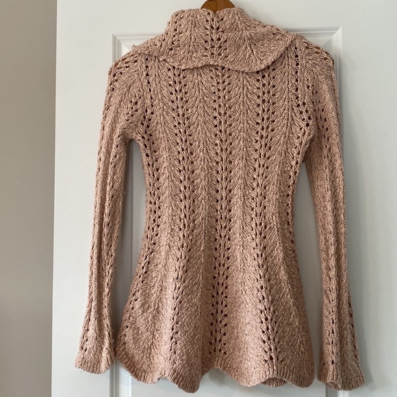 Anthro Little Yellow Bird Pink & Metallic Thread Open Weave Tunic Skater Sweater - Picture 10 of 11